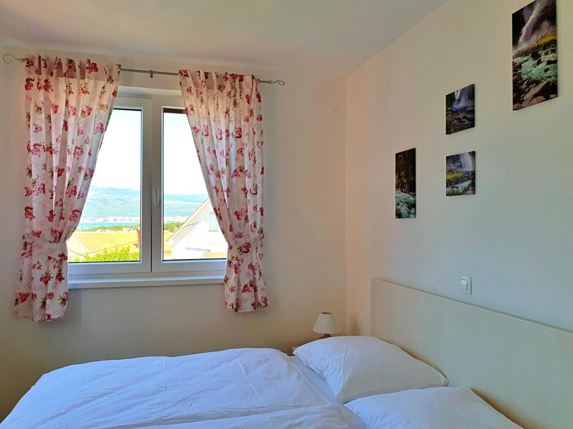 Apartments For Families With Children Silo, Krk - 18685 المظهر الخارجي الصورة