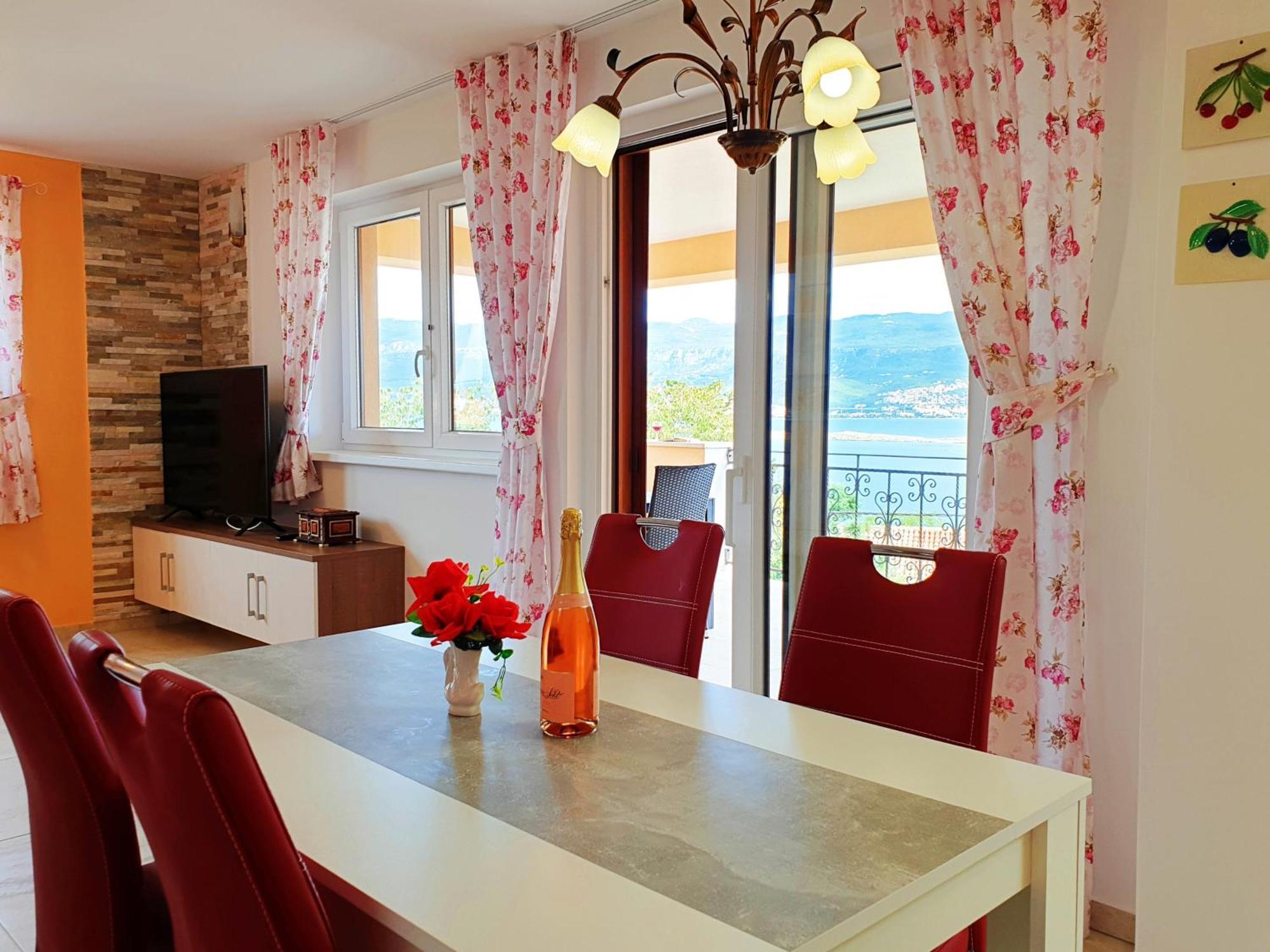Apartments For Families With Children Silo, Krk - 18685 المظهر الخارجي الصورة